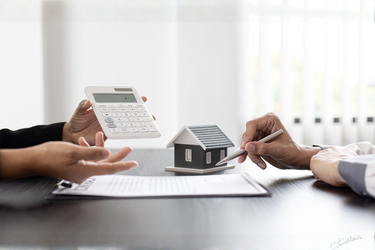Common Mistakes to Avoid Before Building a Custom Home in Calgary
